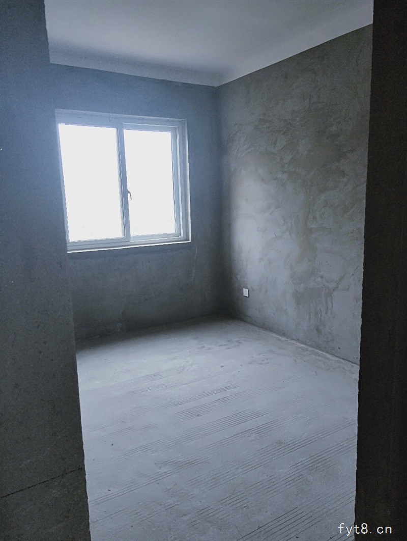 晶宫·天悦学区房纯东边户三室二厅二卫95万