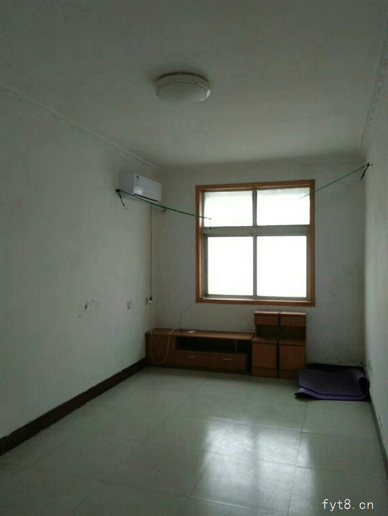 凯悦小区3室2厅1卫833元/月